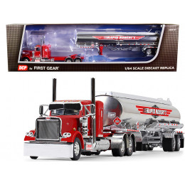 Peterbilt 389 with 36