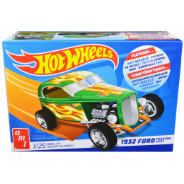 Skill 2 Model Kit 1932 Ford Phantom Vicky 