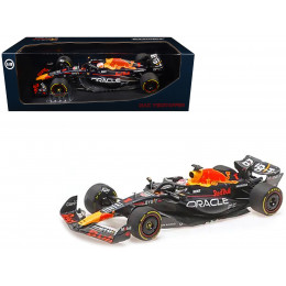 Red Bull Racing RB19 #1 Max Verstappen 