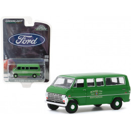 1970 Ford Club Wagon Van Green 