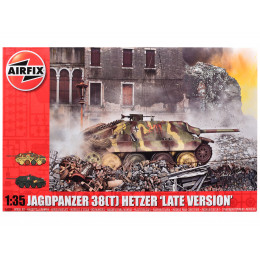 Level 3 Model Kit Jagdpanzer 38(t) Hetzer 