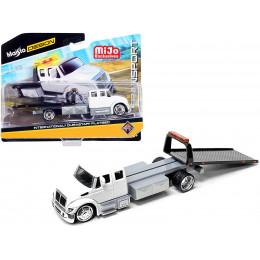 International DuraStar Flatbed Truck White 