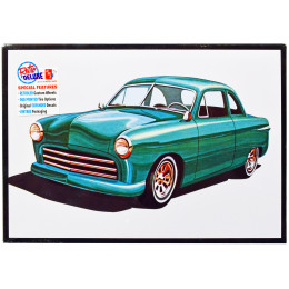 Skill 2 Model Kit 1949 Ford Coupe 