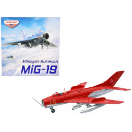 Mikoyan-Gurevich MiG-19S Farmer C Fighter Aircraft 