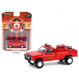 1986 Chevrolet C20 Custom Deluxe Pickup Truck Red First Attack Unit Fire Equipment and Hose and Tank 