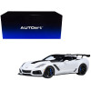 2019 Chevrolet Corvette C7 ZR1 Arctic White with Carbon Top 1/18 Model Car by Autoart