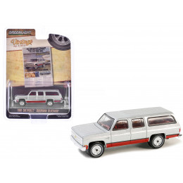 1981 Chevrolet Suburban Silver Metallic and Red 