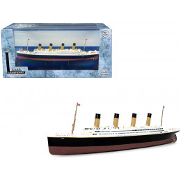 RMS Titanic Passenger Ship 1/1250 Diecast Model by Legendary Cruise Ships