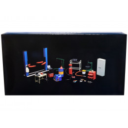 Garage Kit Set (Version 2) for 1/18 scale models by Autoart