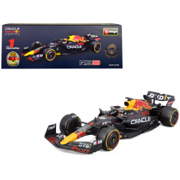 Red Bull Racing RB18 #1 Max Verstappen 