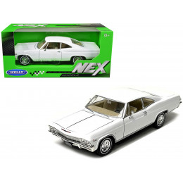 1965 Chevrolet Impala SS 396 White 