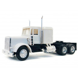 Peterbilt Sleeper Cab White 1/87 (HO) Plastic Model Car by Promotex