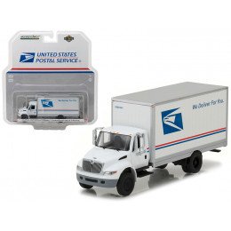 2013 International Durastar Box Truck 