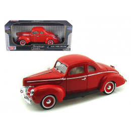 1940 Ford Deluxe Red 