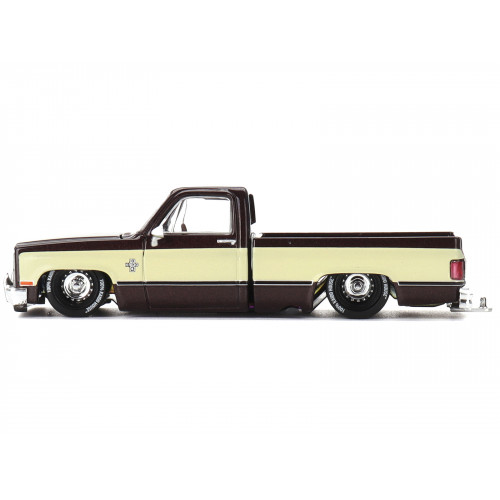 Chevrolet Silverado Pickup Truck 
