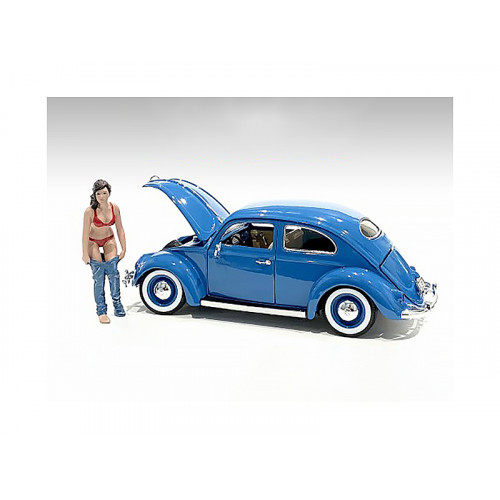 Beach Girl Gina Figurine for 1/24 Scale Models by American Diorama