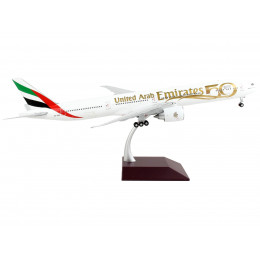 Boeing 777-300ER Commercial Aircraft 