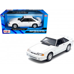 1993 Ford Mustang SVT Cobra White 
