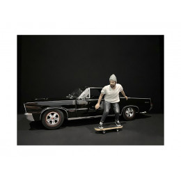 Skateboarder Figurine II for 1/24 Scale Models by American Diorama