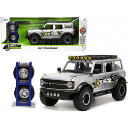 2021 Ford Bronco Gray Metallic 
