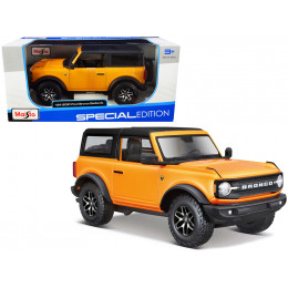 2021 Ford Bronco Badlands Orange Metallic with Black Top 