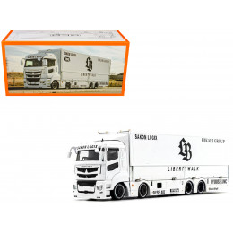 Mitsubishi Fuso Super Great Transporter RHD (Right Hand Drive) 