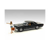 Hitchhiker 2 piece Figurine Set (White Shirt) for 1/24 Scale Models by American Diorama