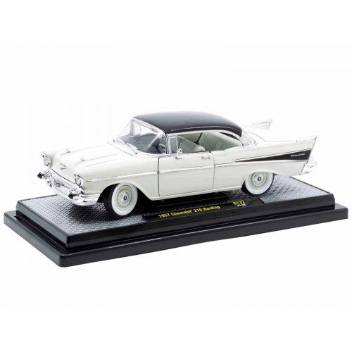 1957 Chevrolet 210 Hardtop White with a Black Top and White and Black Interior Limited Edition to 6650 pieces Worldwide 1/24 Diecast Model Car by M2 Machines