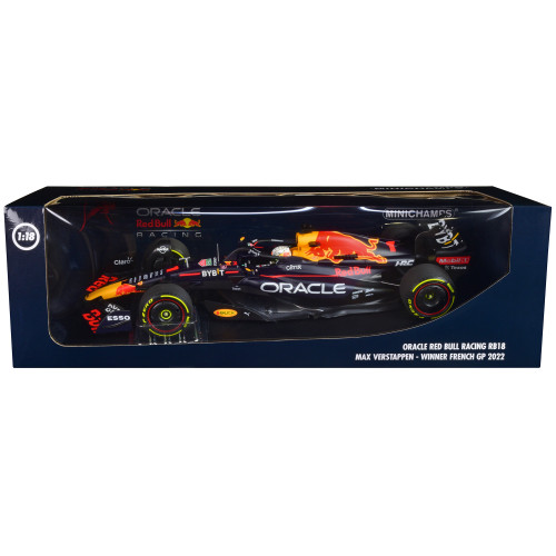 Red Bull Racing RB18 #1 Max Verstappen 