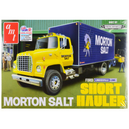 Skill 3 Model Kit Ford Louisville Line Short Hauler 