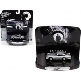 1964 Aston Martin DB5 Silver Birch with Collectible Tin Display 