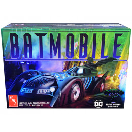 Skill 2 Model Kit Batmobile 