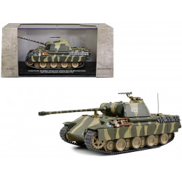 German Sd. Kfz. 171 PzKpfw V Panther Ausf. A Medium Tank with Side Armor Panels #422 