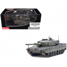 Leopard 2A4 Main Battle Tank with Snorkel 