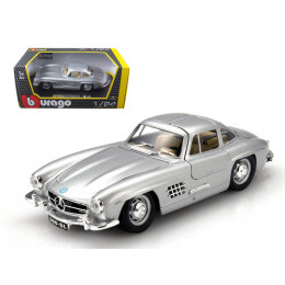 1954 Mercedes Benz 300 SL Gullwing Silver 1/24 Diecast Model Car by Bburago
