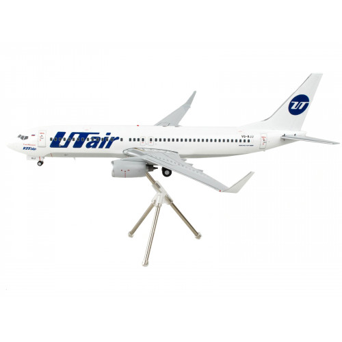 Boeing 737-800 Commercial Aircraft 