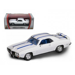 1969 Pontiac Firebird Trans Am White 1/43 Diecast Car by Road Signature