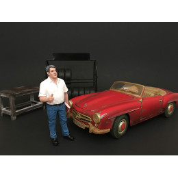Mechanic Manager Tim Figure For 1:24 Scale Models by American Diorama