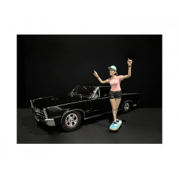 Skateboarder Figurine IV for 1/24 Scale Models by American Diorama
