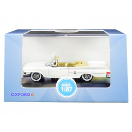 1961 Chrysler 300 Convertible Alaskan White 1/87 (HO) Scale Diecast Model Car by Oxford Diecast