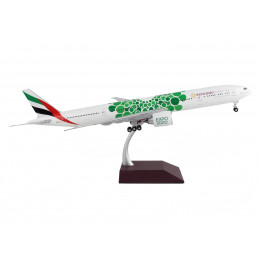 Boeing 777-300ER Commercial Aircraft 