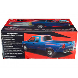 Skill 2 Model Kit 1996 Chevrolet C3500 Extended Cab Dually Pickup Truck 