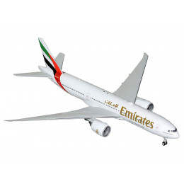 Boeing 777-200LR Commercial Aircraft 