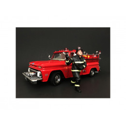 Firefighter with Axe Figurine / Figure For 1:18 Models by American Diorama