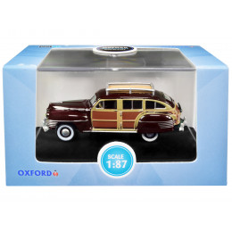 1942 Chrysler Town and Country Woody Wagon Regal Maroon with Roof Rack 1/87 (HO) Scale Diecast Model Car by Oxford Diecast