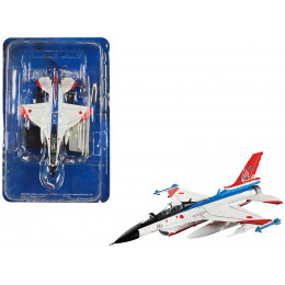 Mitsubishi F-2B Fighter Aircraft 