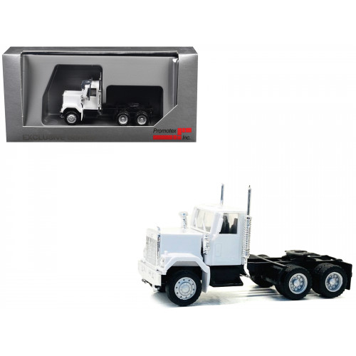 GMC Short Day Cab White 1/87 (HO) Plastic Model Car by Promotex