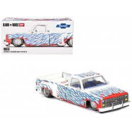 Chevrolet Silverado Dually Pickup Truck 